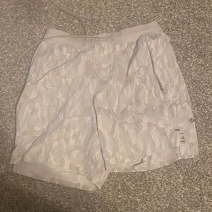 lululemon athletica Men’s Athletic Shorts in Cream